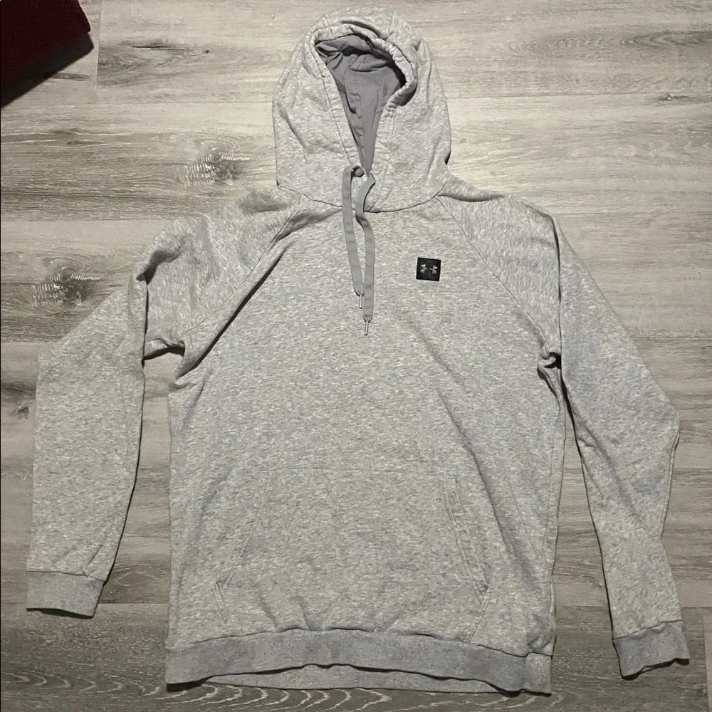 3 pieces of Under Armour athletic wear tops. Women’s size M. - Picture 2 of 3